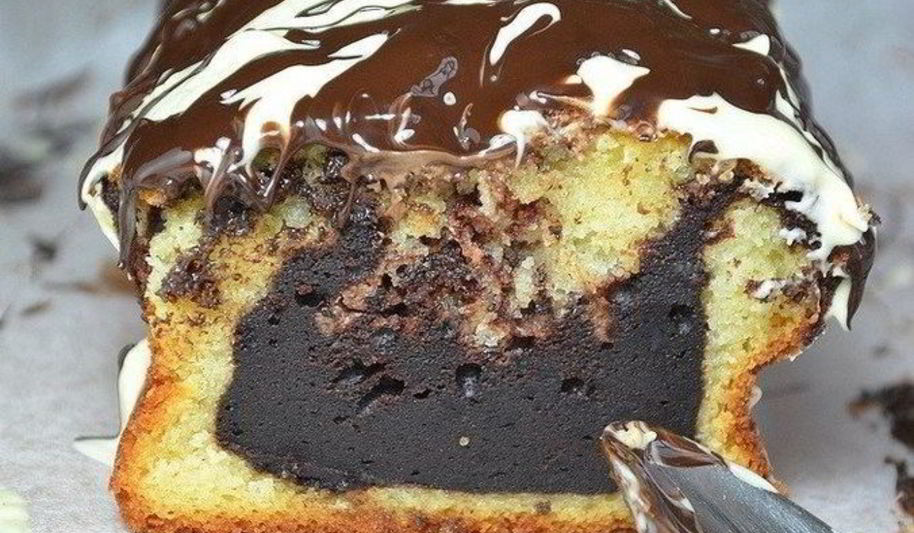 Рецепт ванильного кекса с влажной шоколадной начинкой