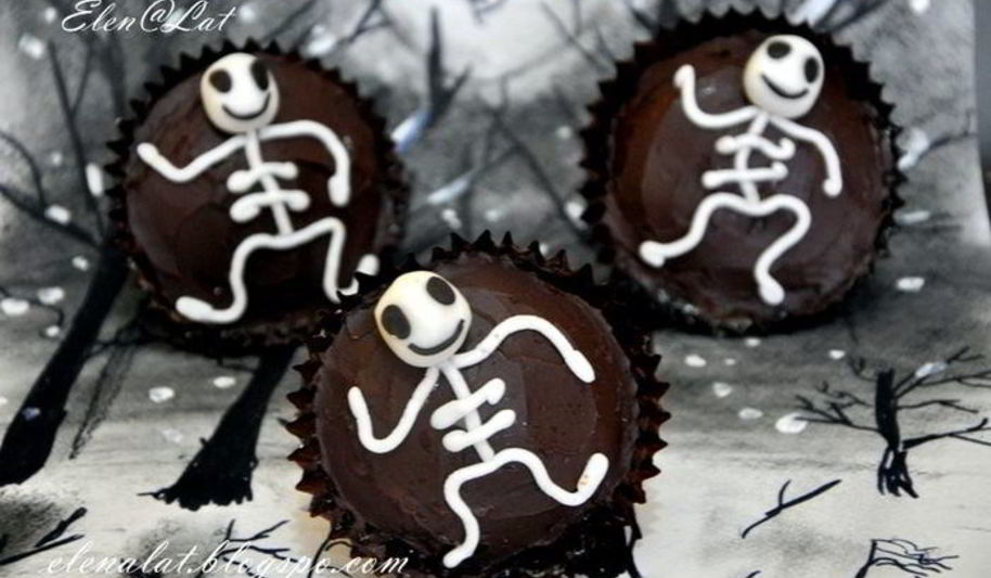 Рецепт ванильных кексов с повидлом и шоколадом halloween