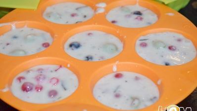 ягодные кексы с шоколадом