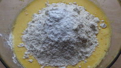 закусочный кекс с фетаксой и вялеными томатами