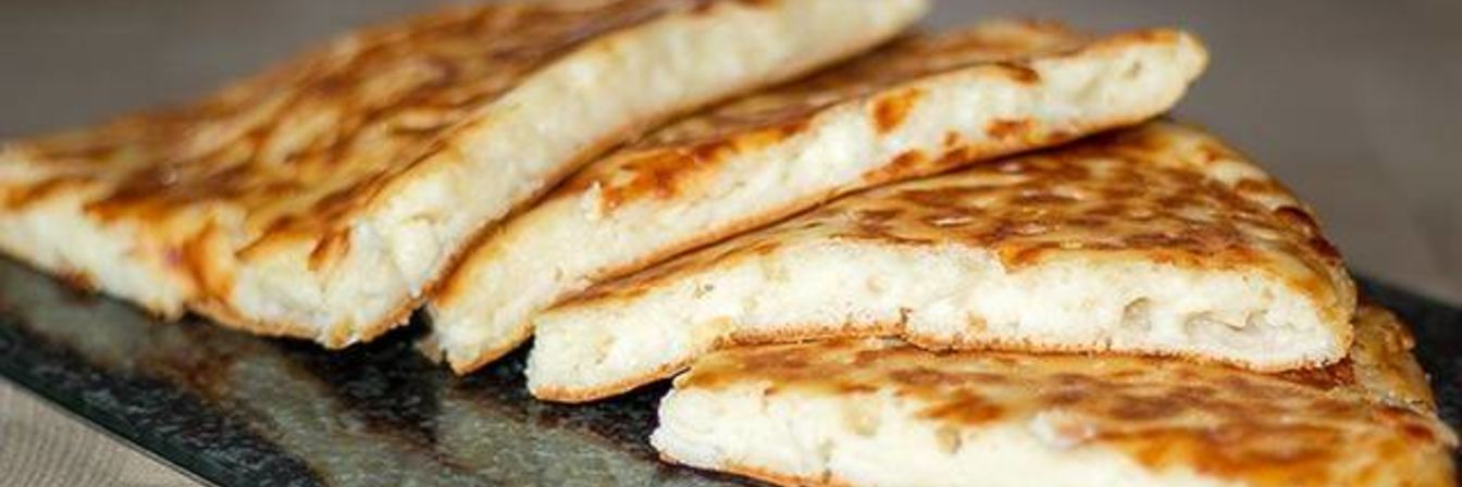 Быстрые хачапури на кефире с брынзой