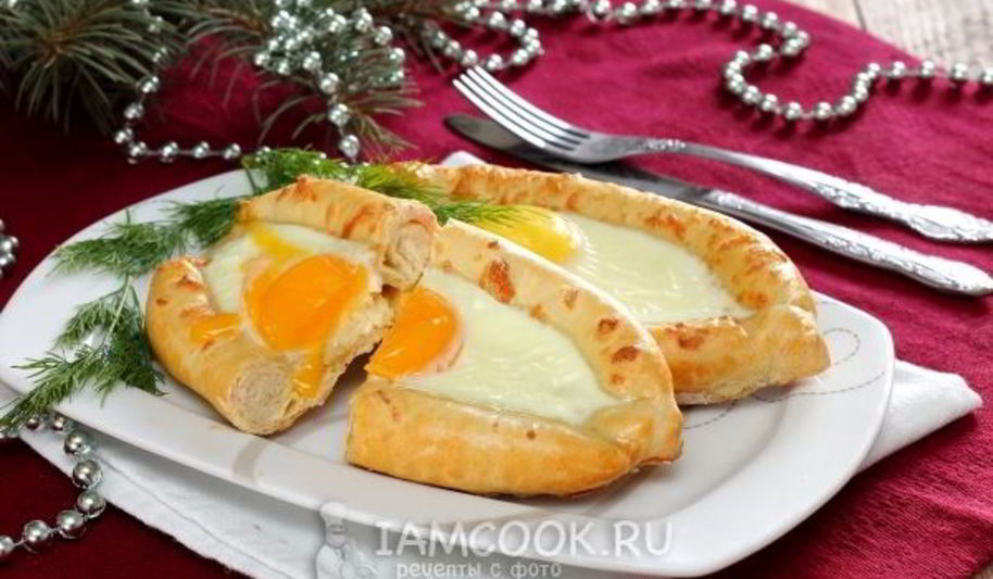 Рецепт хачапури лодочки с яйцом