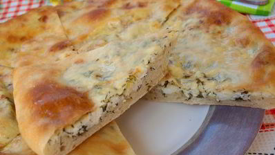 хачапури с адыгейским сыром