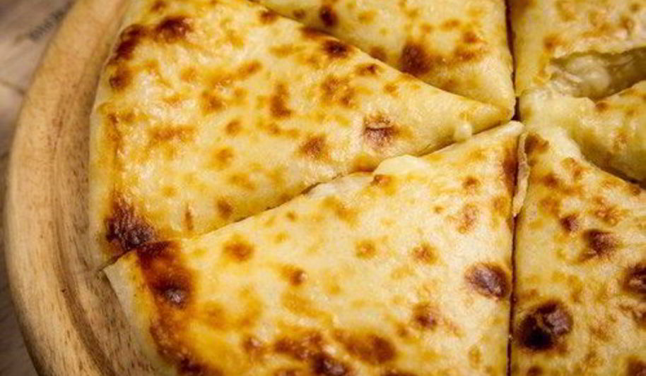 Рецепт хачапури с сыром по-имеретински из дрожжевого теста