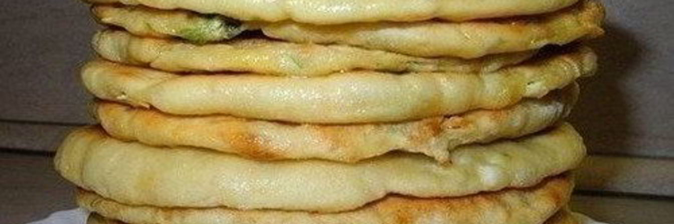 Хачапури с вареным яйцом и сыром