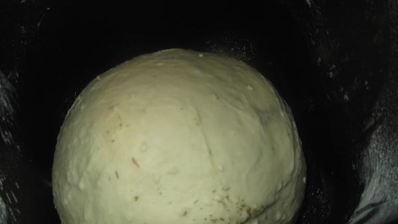 белый хлеб с чесноком и укропом