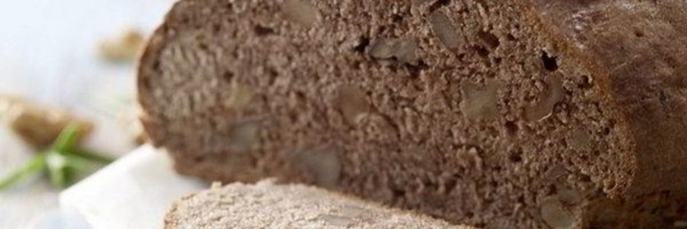 Домашний хлеб с грецкими орехами и розмарином