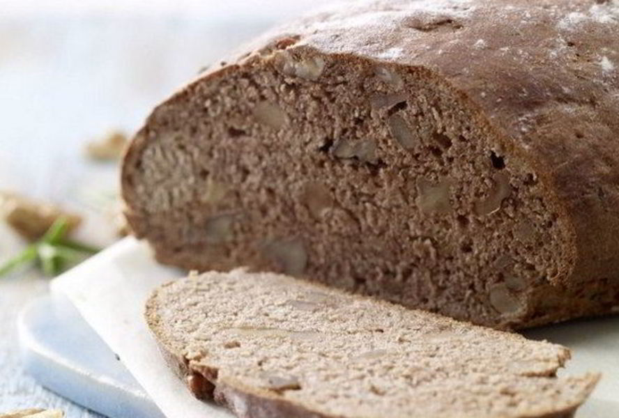 Домашний хлеб с грецкими орехами и розмарином