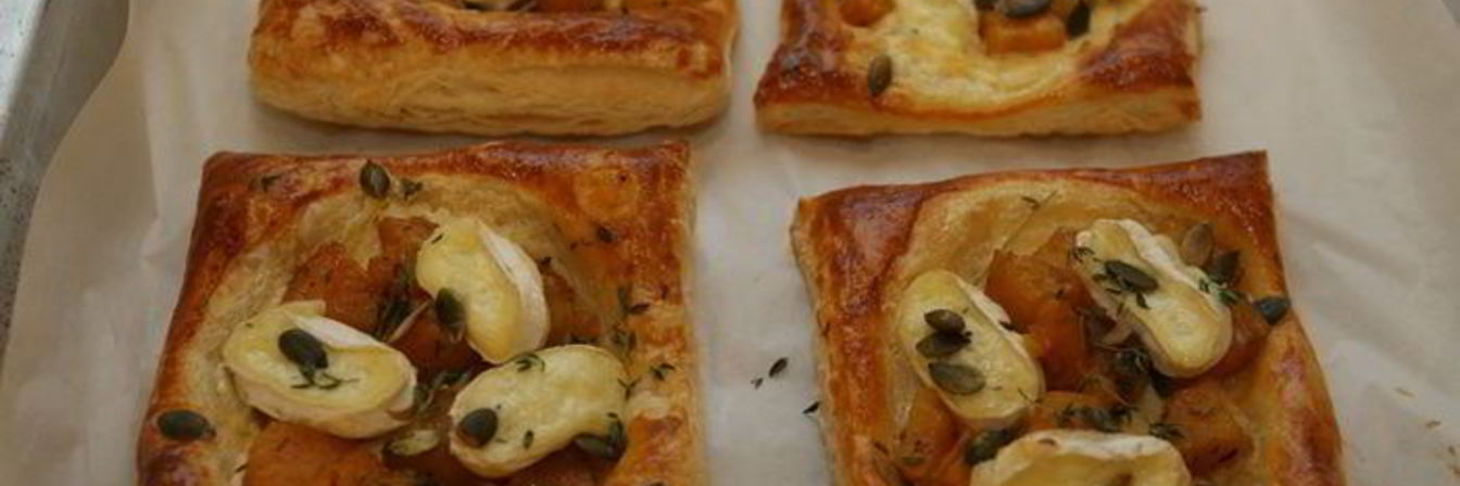 Галеты со сладким картофелем и сыром пеше-миньон