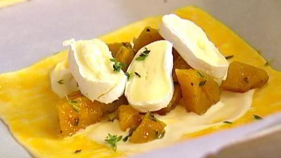 галеты со сладким картофелем и сыром пеше-миньон