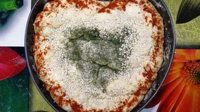 хлеб из кукурузной муки с луком и розмарином