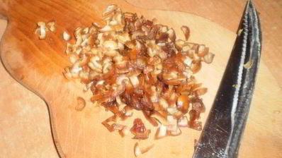 хлеб с финиками