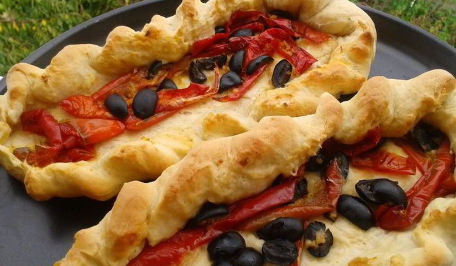 Рецепт хлеба с вялеными перцами