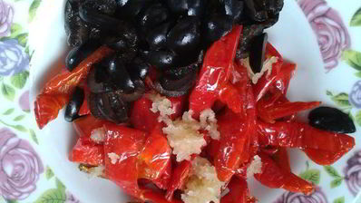 хлеб с вялеными перцами