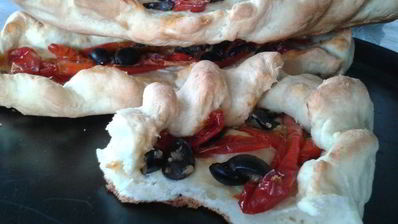 хлеб с вялеными перцами