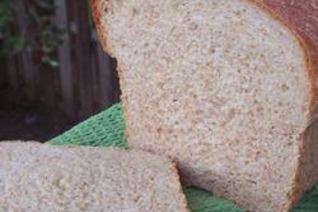 Медово-пшеничный хлеб на кефире