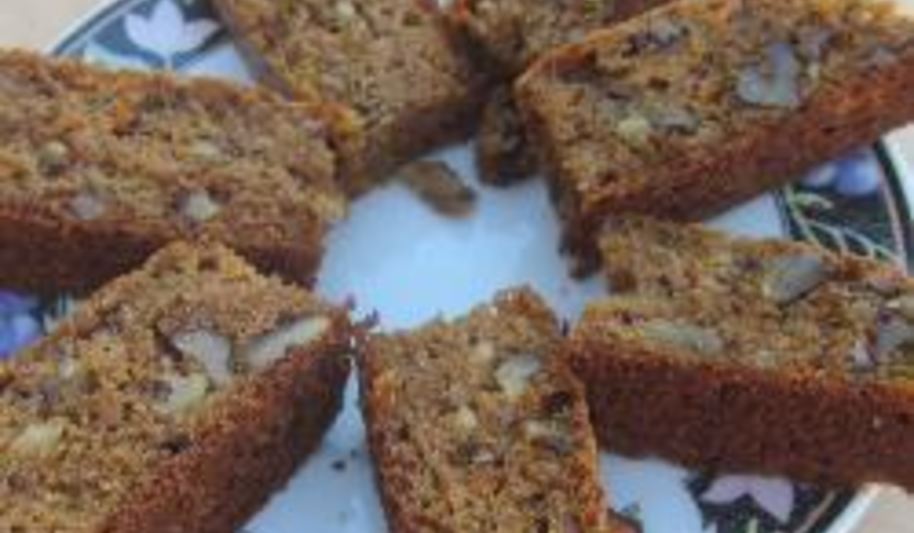 Рецепт морковного хлеба с орехами