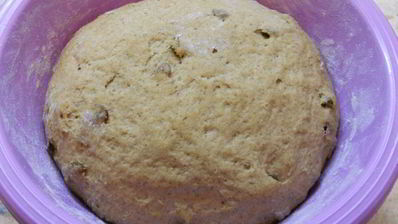 пшенично-ржаной батон с изюмом