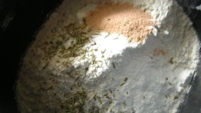 пшенично-ржаной хлеб с цикорием и розмарином