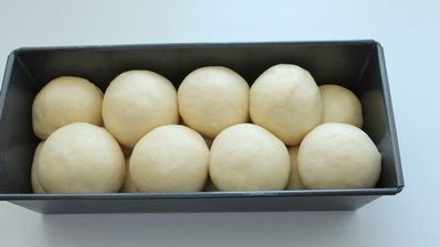 сдобный хлеб с узором