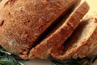 Содовый хлеб с розмарином и медом