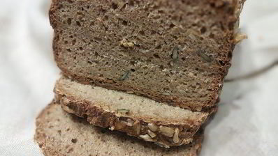 цельнозерновой спельтовый хлеб на кефире