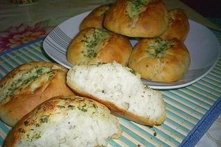 Японские чесночные хлебцы