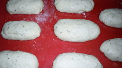 японские чесночные хлебцы