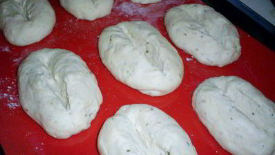 японские чесночные хлебцы