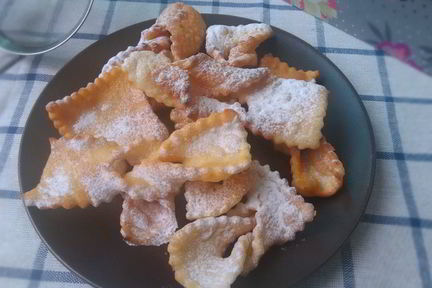 Хворост на желтках