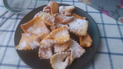 хворост на желтках