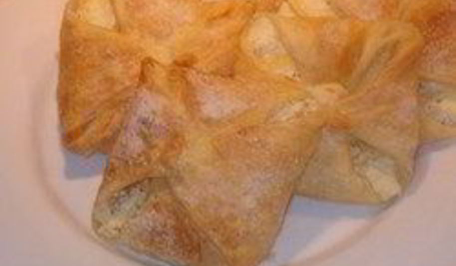 Рецепт конвертиков из слоеного теста с творогом