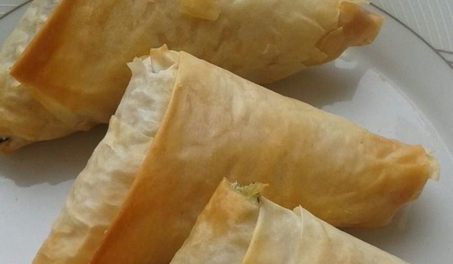 Рецепт конвертиков из теста фило со шпинатом и картофелем