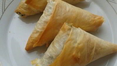 конвертики из теста фило со шпинатом и картофелем