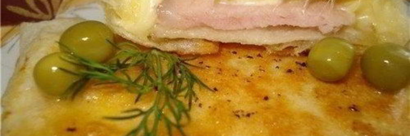 Аппетитные конвертики из лаваша с ветчиной