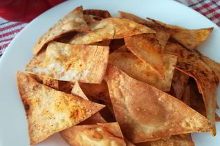 Чипсы из лаваша с копченой паприкой