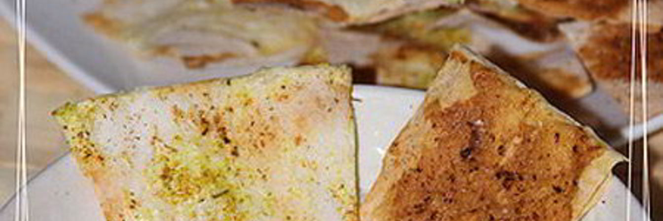 Дип блю-чиз с чипсами из лаваша