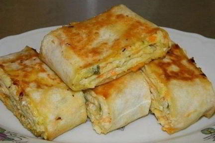 Хрустящая закуска из лаваша с овощами