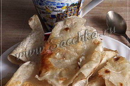 Кофе с чипсами из лаваша