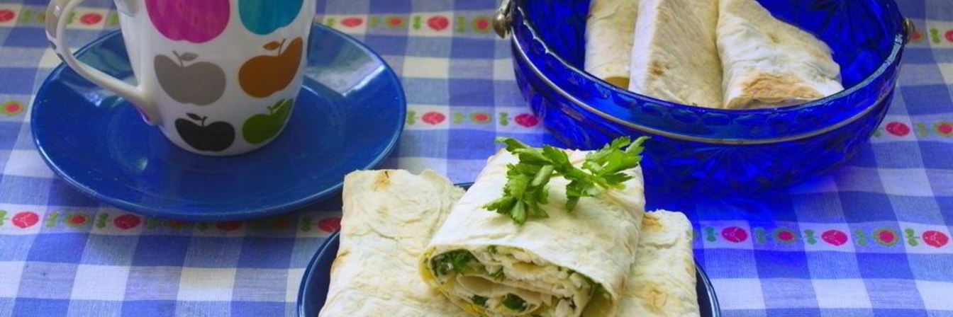 Лаваш с брынзой и зеленью