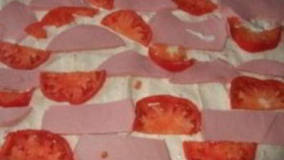 лаваш с колбасой