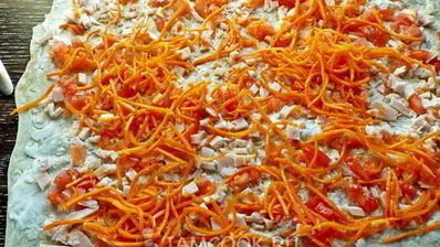 лаваш с корейской морковкой и ветчиной