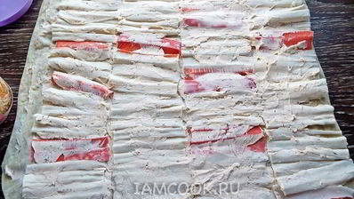 лаваш с крабовыми палочками и корейской морковкой