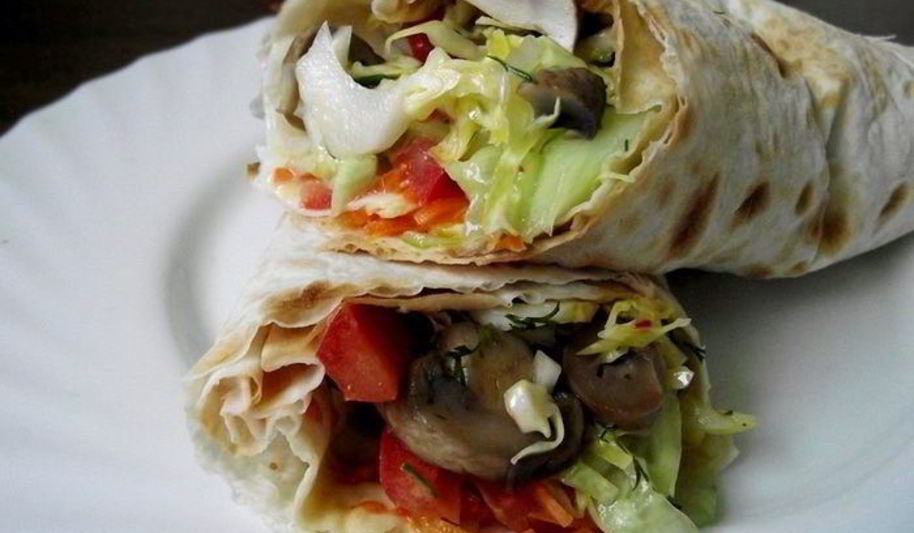 Рецепт лаваша с овощами на костре