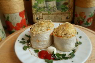 Лаваш с рыбой и рисом в духовке