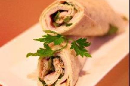 Рулеты из лаваша с индейкой