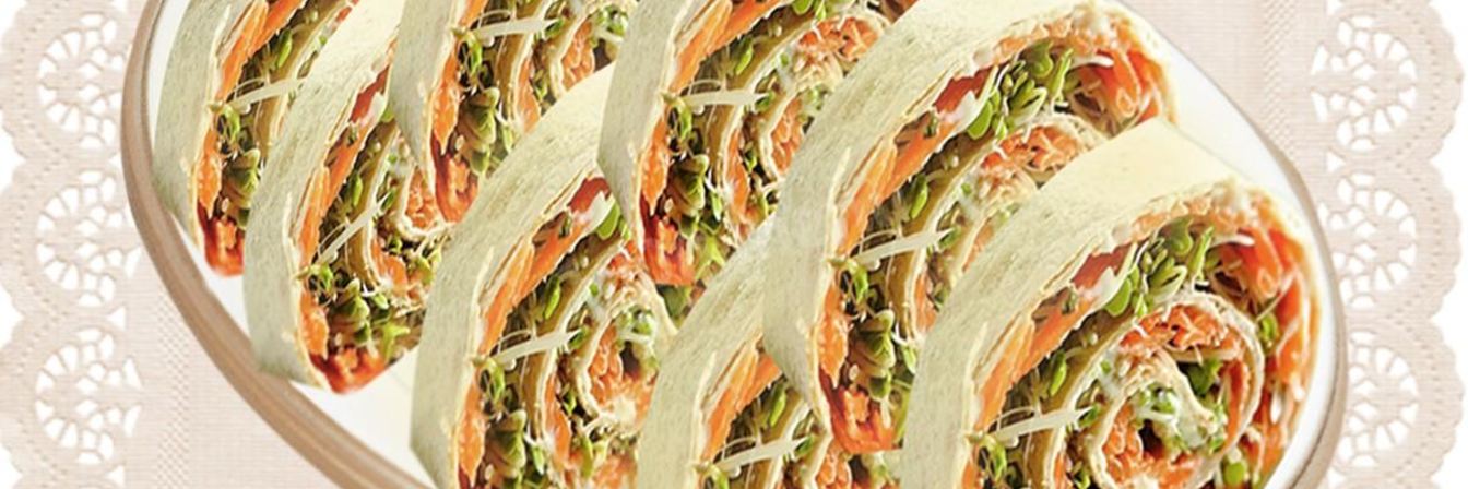 Рулеты из лаваша с крабовыми палочками и корейской морковью