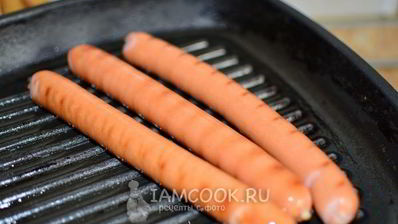 сосиска в лаваше с корейской морковкой