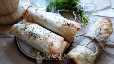 сосиска в лаваше с сыром и огурчиком