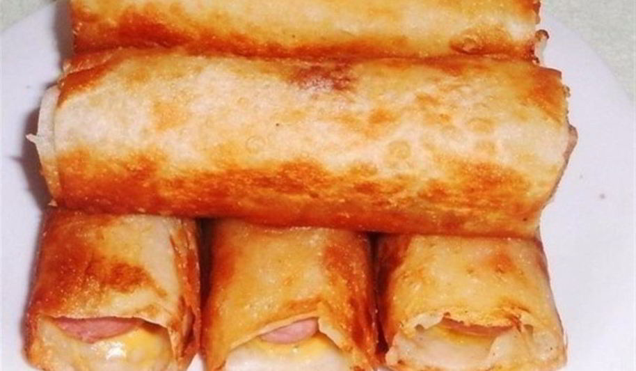 Рецепт сосисок в картофельно-сырной шубе из лаваша